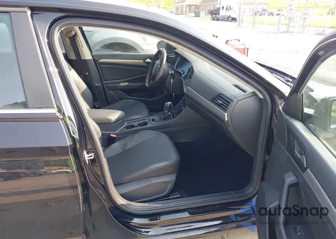 2019 Volkswagen Jetta S/Se/R-Line from USA, damaged, VIN 3VWCB7BU3KM162878